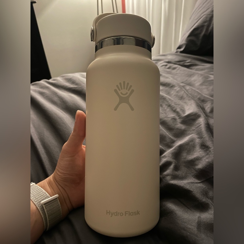 COPY - Hydro Flask Nordstrom Moonlight 32-Ounce Wide Mouth Water Bottle - Picture 2 of 2